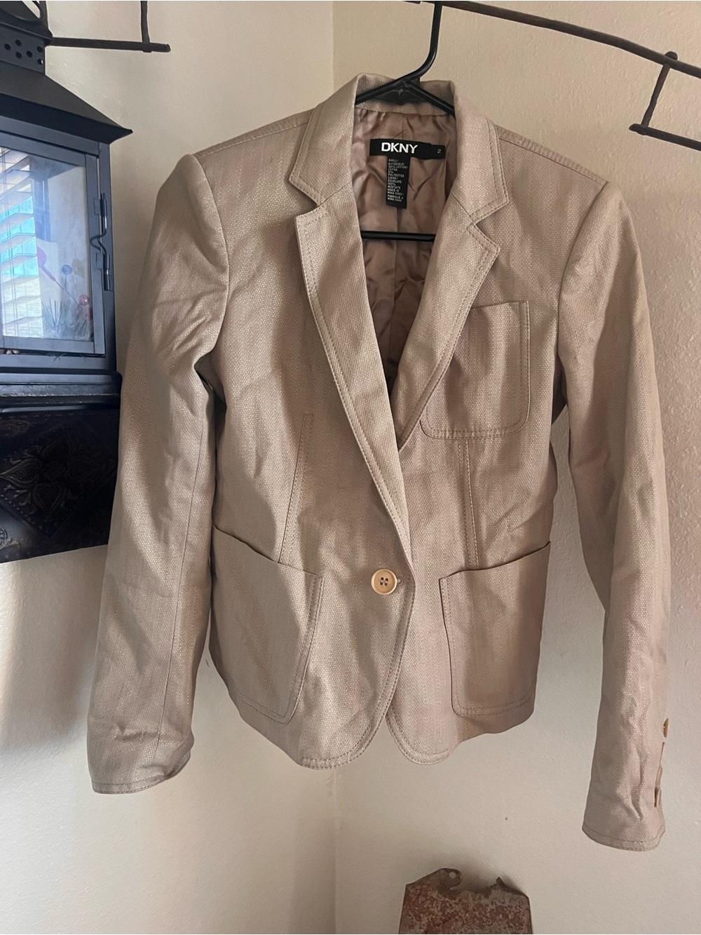 Y2K DKNY Khaki with Iridescent Thread    Women's Single-Button Blazer